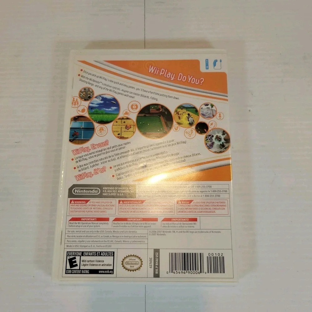 Wii Play Nintendo Game Disc, Case and Manual!